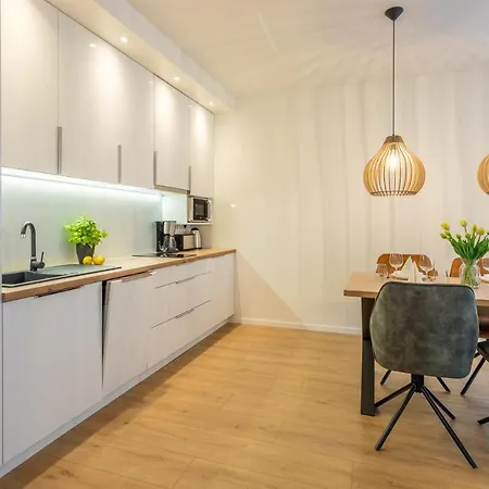 Ambria Matejki 17 Apartament