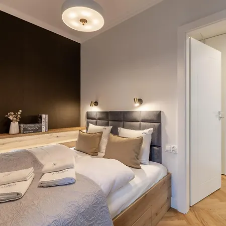 Apartmán Ambria Matejki 17 *