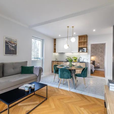 Ambria Matejki 17 Svinoústí